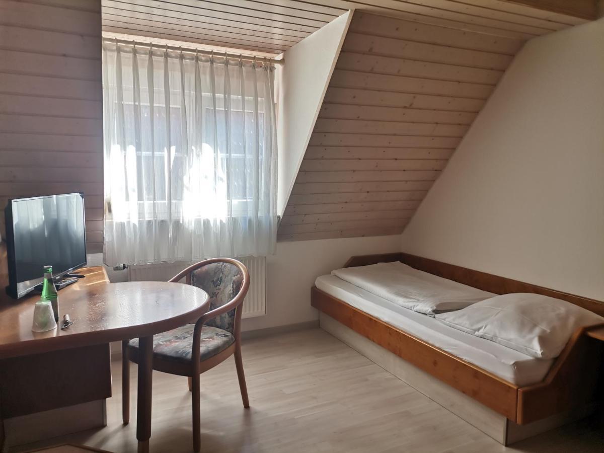 Engelhof Hotel Weilheim an der Teck Ngoại thất bức ảnh